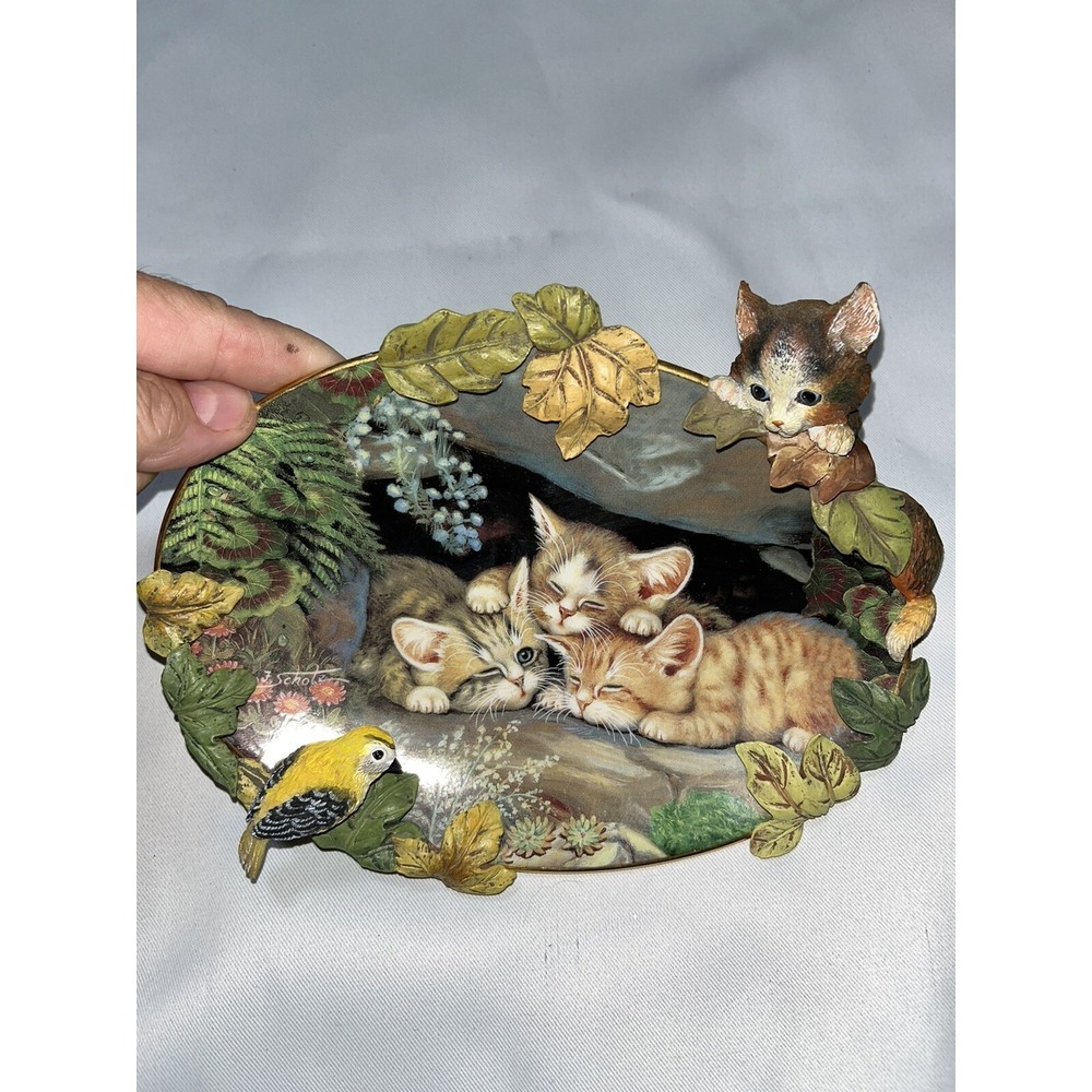 Hugs And Kittens " Peek-A-Boo" Plate. Bradford Exchange